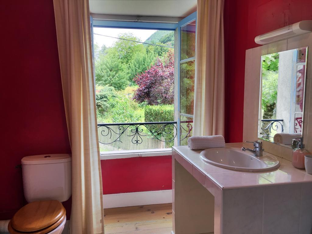 Papilio Bed and Breakfast Montauban-de-Luchon Εξωτερικό φωτογραφία